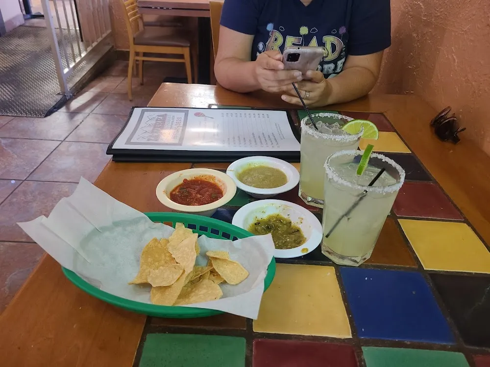 Margaritas Chips and Salsa